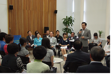President Lee Myung Bak visit the KCUE 